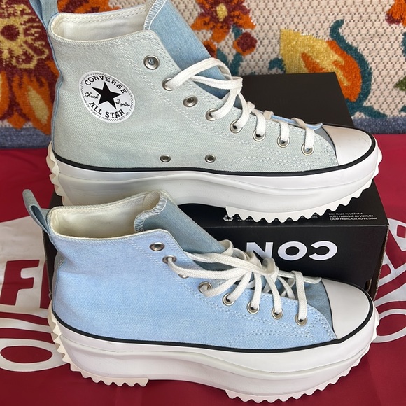 Converse 171894C
RUN STAR HIKE HI
BLUE/VINTAGE WHITE/BLACK
Women’s platforms - Picture 4 of 16